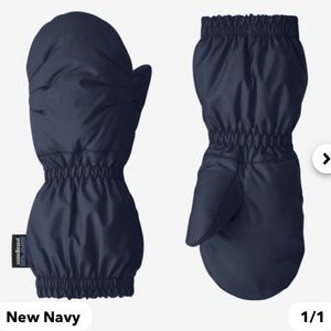 Patagonia New Navy Baby Puff Mitts size 18 to 24 months